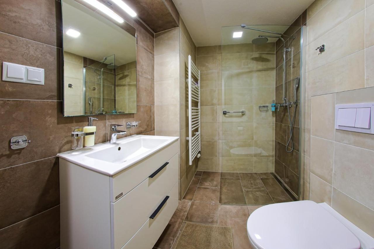 Apartmany Za Rohom Liptovsky Mikulas Exterior photo